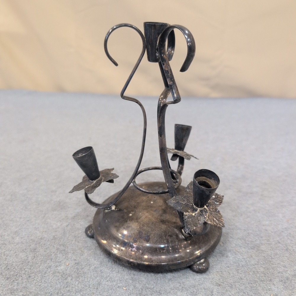 Vintage Metal 4 Light Candelabra Leaf Detail Gothic Tabletop Centerpiece - Picture 5 of 7